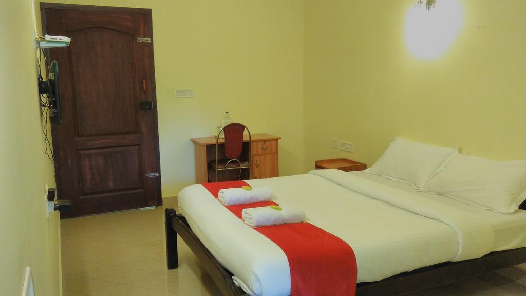 Lamond Holidays Munnar Exterior foto