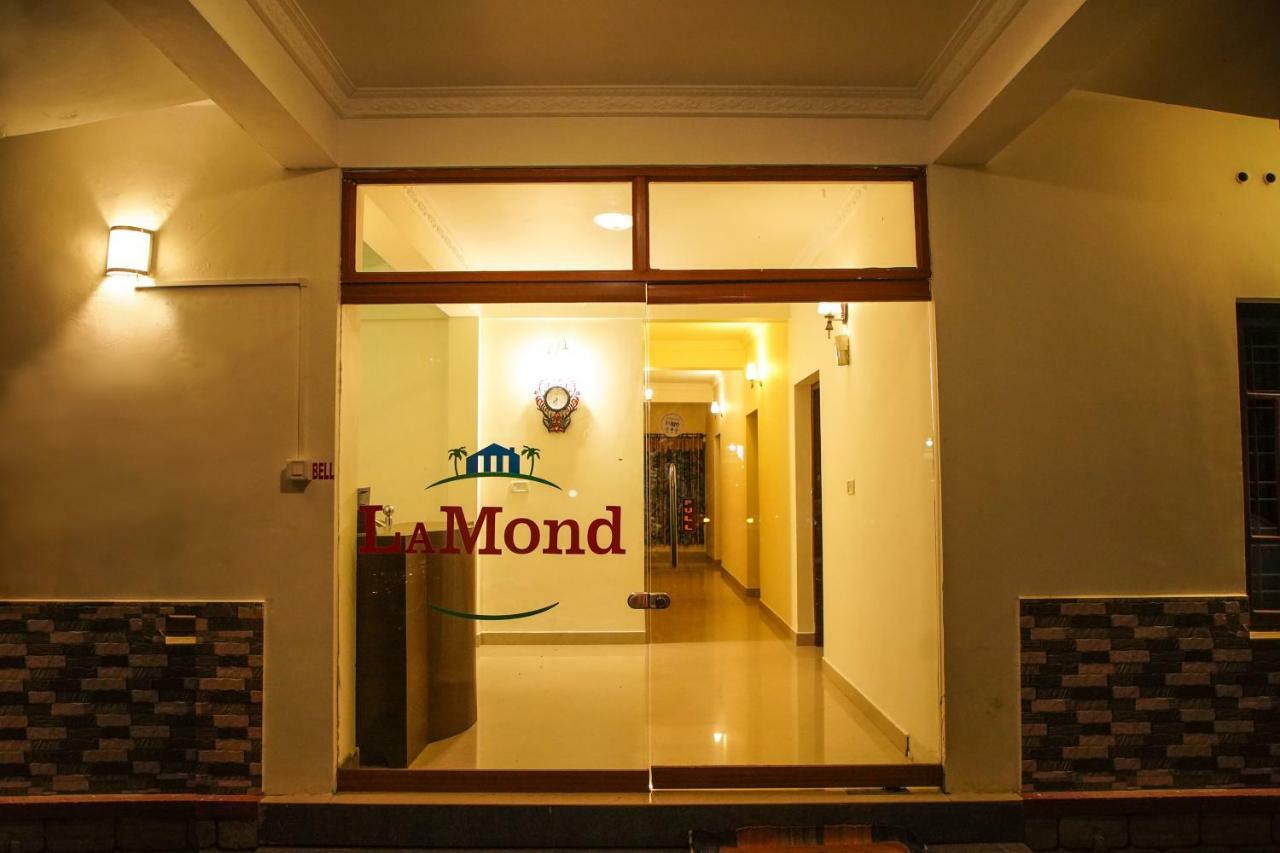Lamond Holidays Munnar Exterior foto